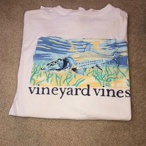 White Vineyard Vines Fish T-shirt